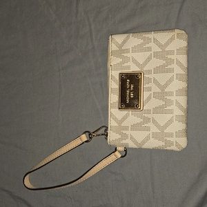 MICHAEL KORS Coin Wristlet